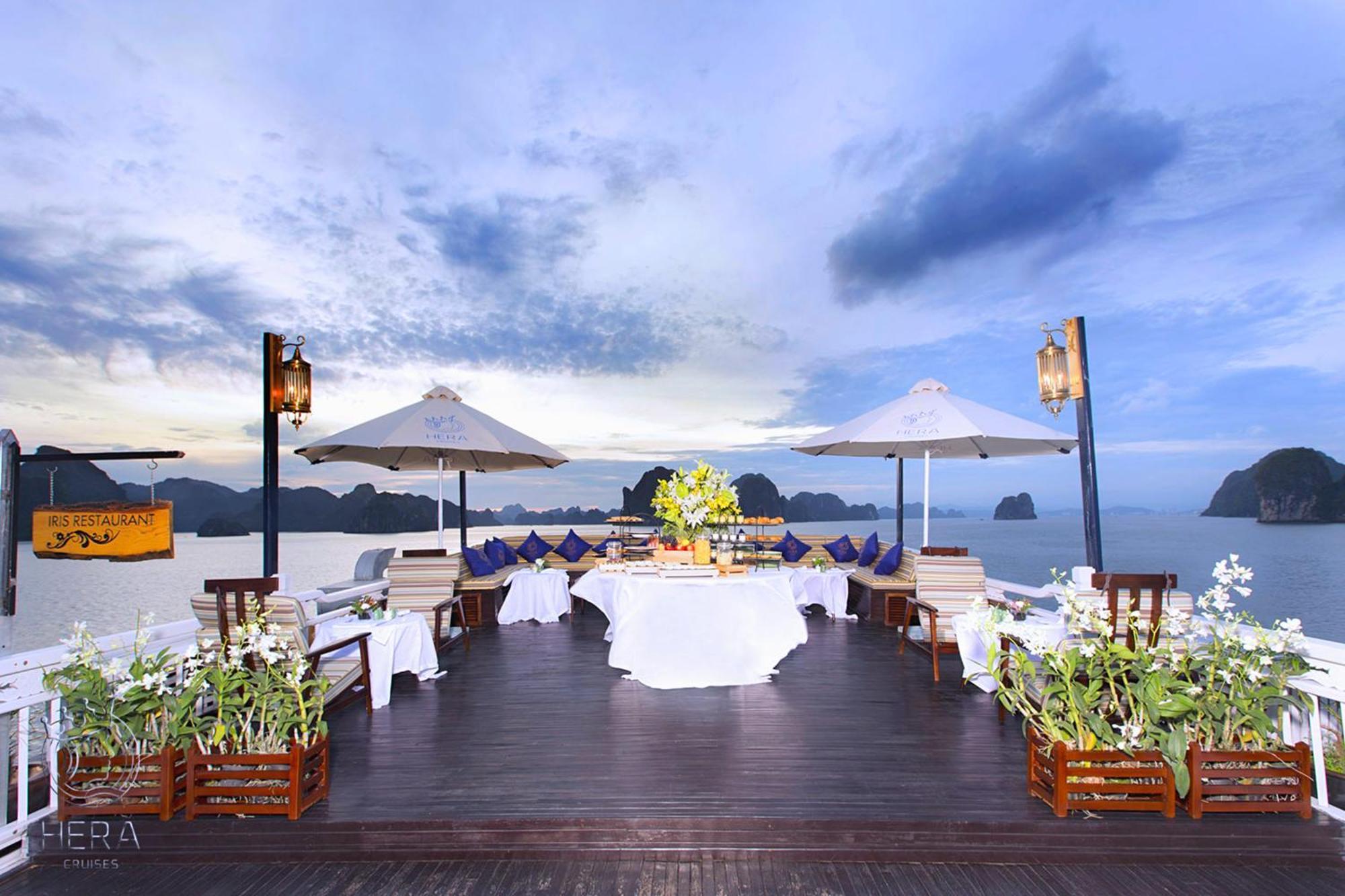 Hera Grand Luxury Cruise Hạ Long Exterior foto
