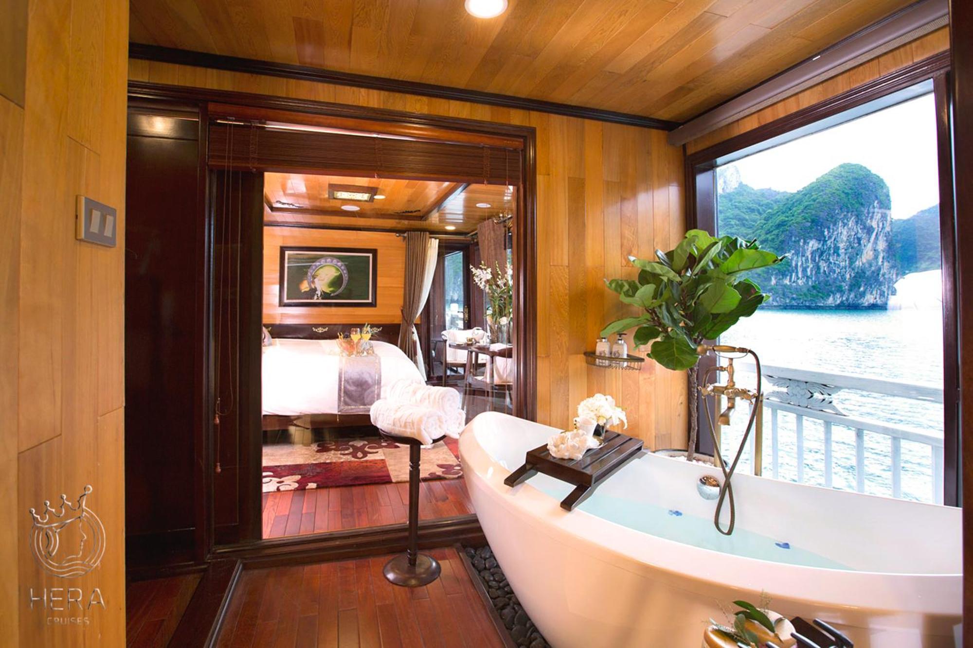 Hera Grand Luxury Cruise Hạ Long Exterior foto