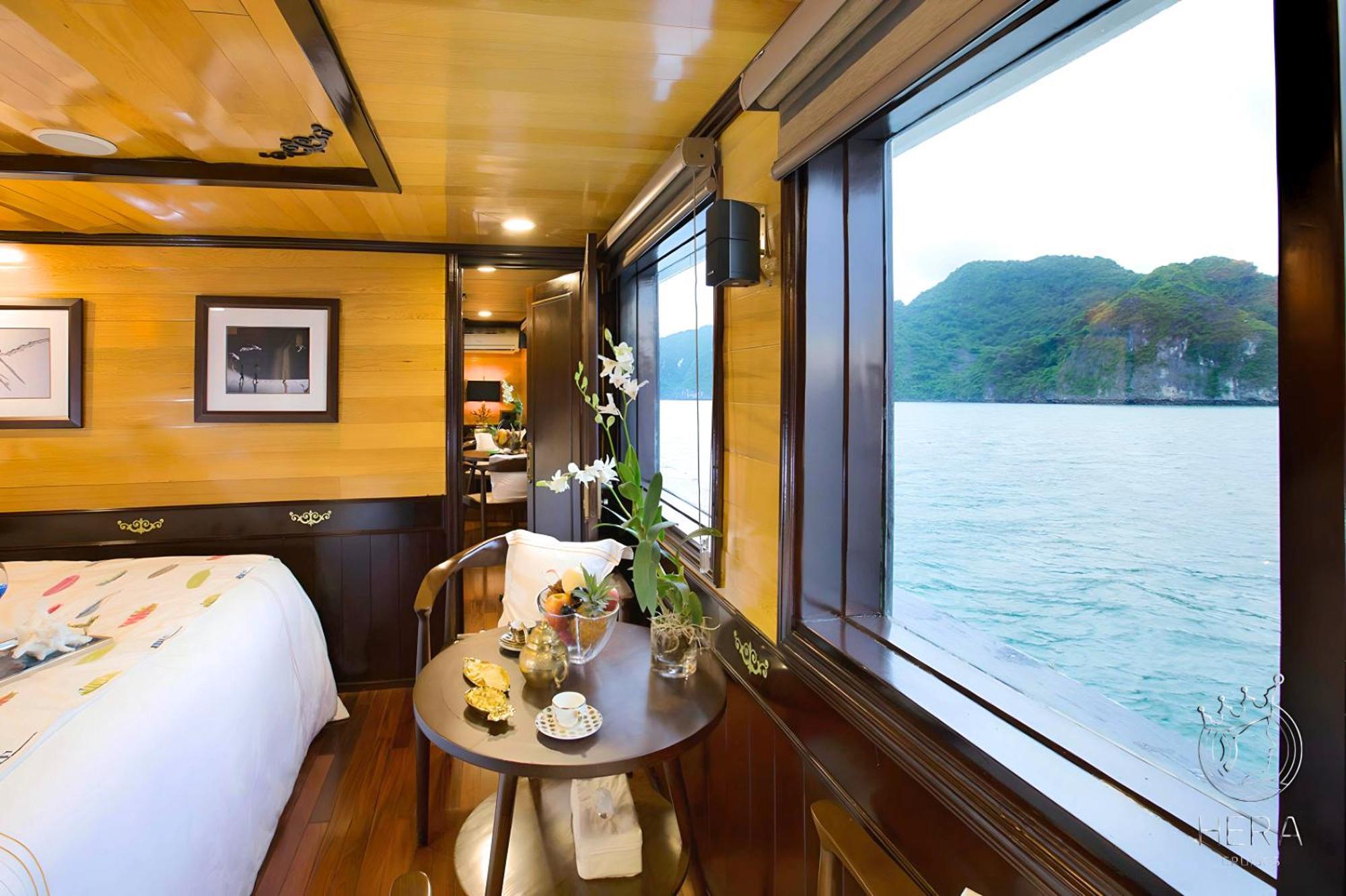Hera Grand Luxury Cruise Hạ Long Exterior foto