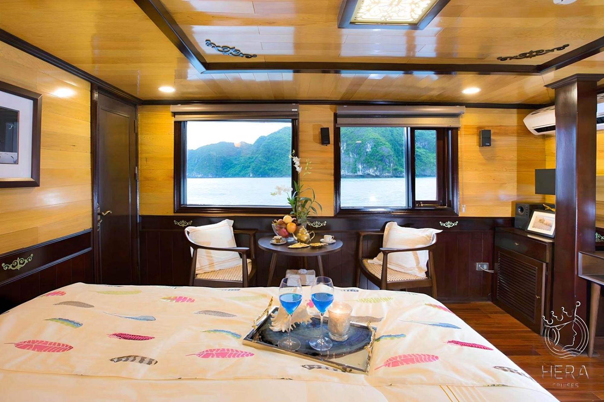 Hera Grand Luxury Cruise Hạ Long Exterior foto