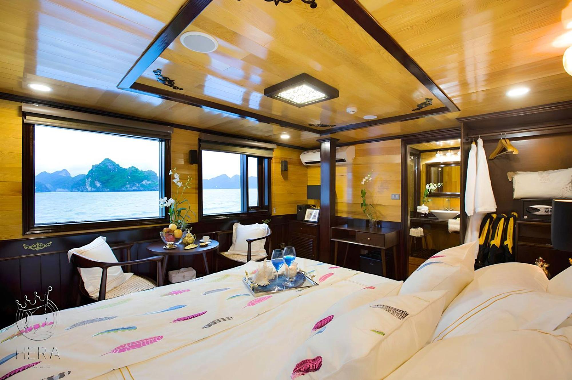 Hera Grand Luxury Cruise Hạ Long Exterior foto