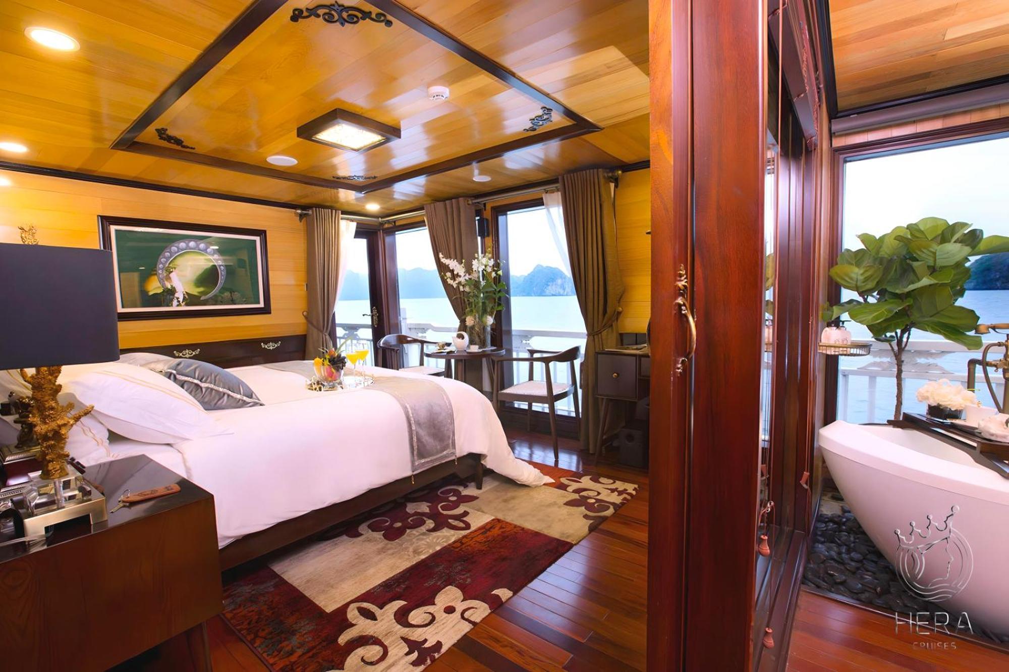 Hera Grand Luxury Cruise Hạ Long Exterior foto